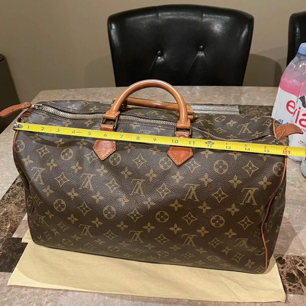 Authentic Louis Vuitton SPEEDY 40 - Picture 14 of 16